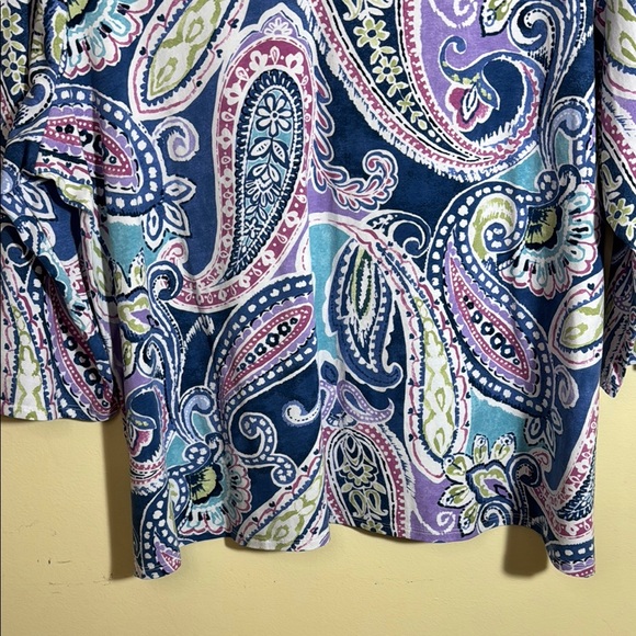 Alfred Dunner Top Blue Multi Paisley Print Splitneck Stud Detail in Size 2X NWT - Picture 5 of 11